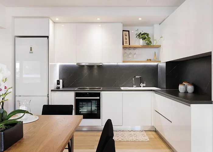 A Luxury Retreat In Corfu Town By Konnect, One-bedroom Appartement *